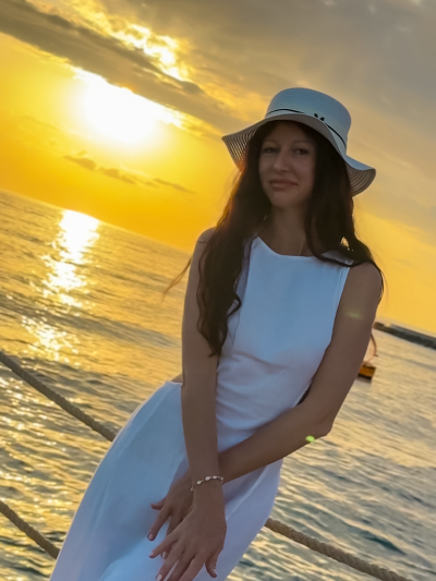 Частная массажистка Ксюша 