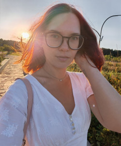 Частная массажистка Ася 