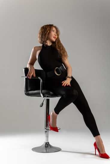 Частная массажистка Альбина, Москва - фото 13