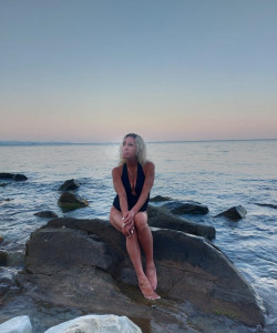 Частная массажистка Виктория 