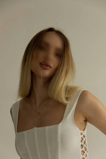 Частная массажистка Алина, 23 года, Москва - фото 2