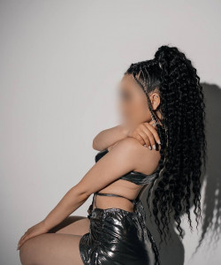 Частная массажистка Ариана 