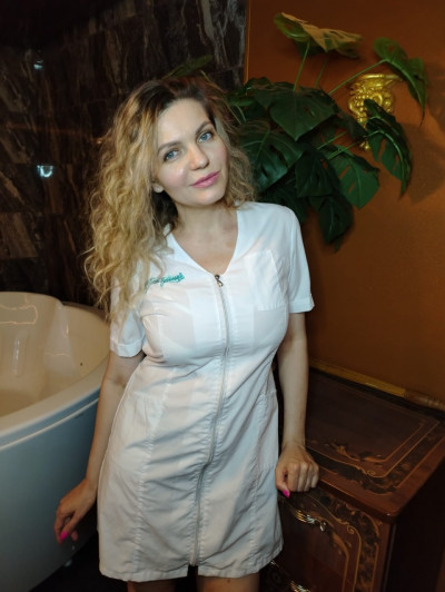Частная массажистка Екатерина, 41 год, Санкт-Петербург - фото 1