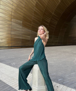 Частная массажистка Алиса 