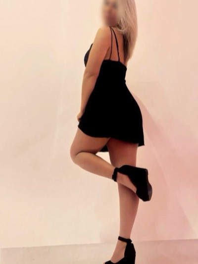 Частная массажистка Аделина 