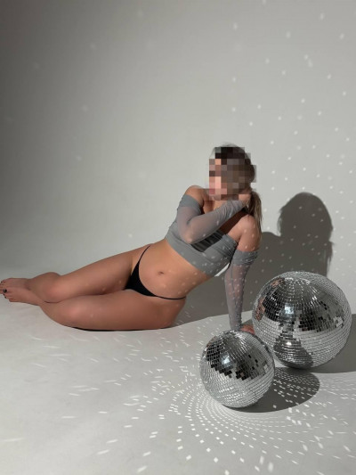 Частная массажистка Кира 