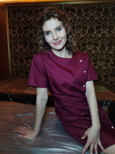 Частная массажистка Ирина, 48 лет, Санкт-Петербург - фото 1