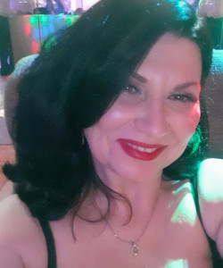 Частная массажистка Лола 